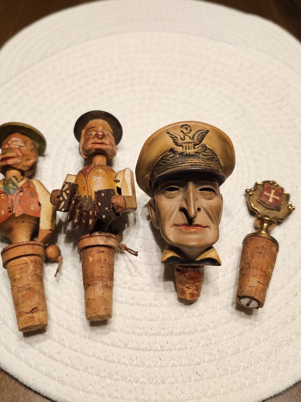 Vintage Bottle Stoppers w/ Cork Anri Achatit General Douglas MacArthur Rare
